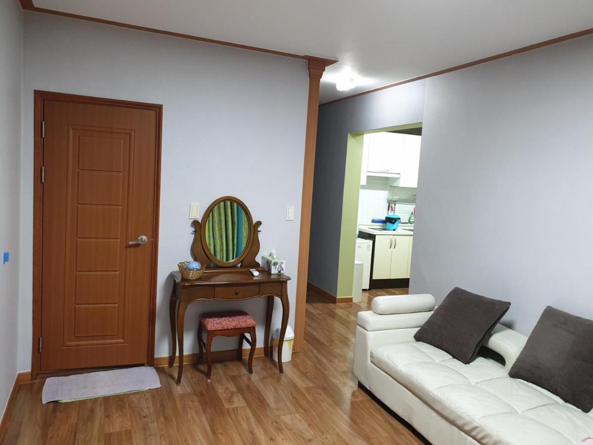 Lahoya Pension Chuncheon Εξωτερικό φωτογραφία